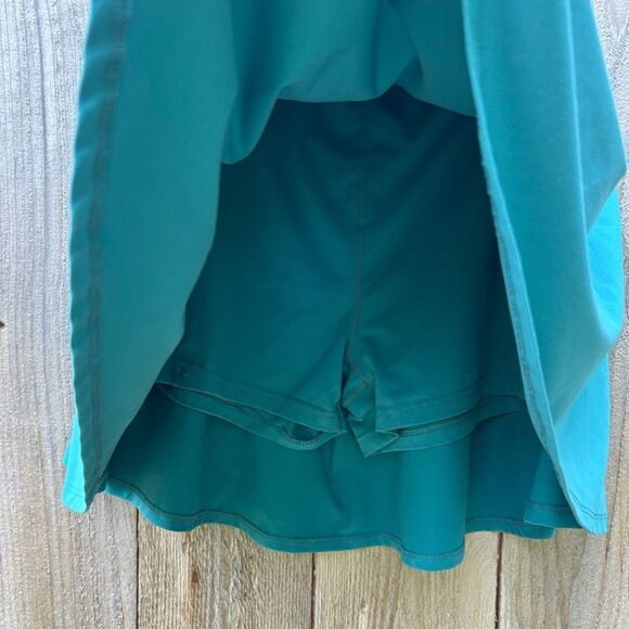 Fabletics Teal Flounce Tennis Skort - Picture 3 of 8